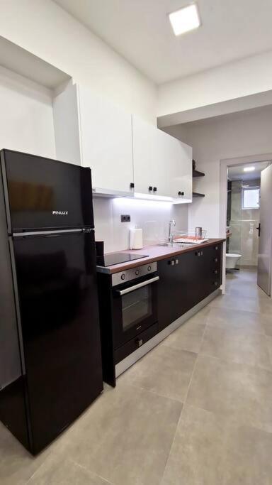 Faronita - Luxury Apt In The Heart Of Kalamata Zewnętrze zdjęcie